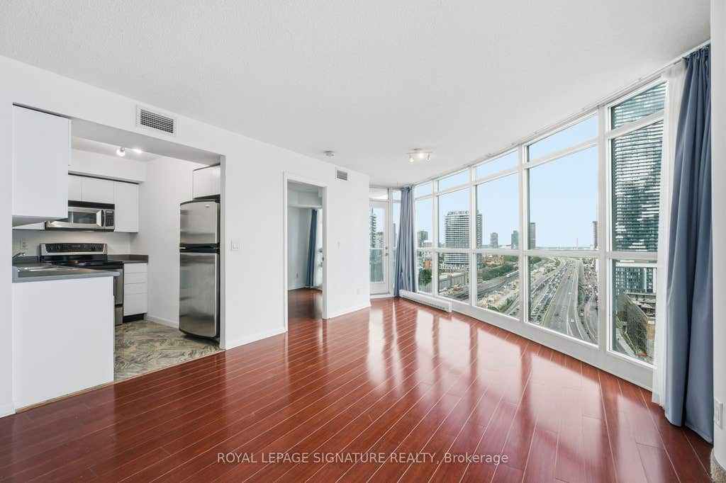 Photo of 18 Yonge Street #2011, Toronto, ON M5E 1Z8 (MLS # C13692480)
