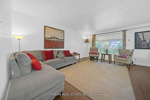 Photo of 183 Maxome Avenue, Toronto, ON M2M 3L1 (MLS # C12657596)