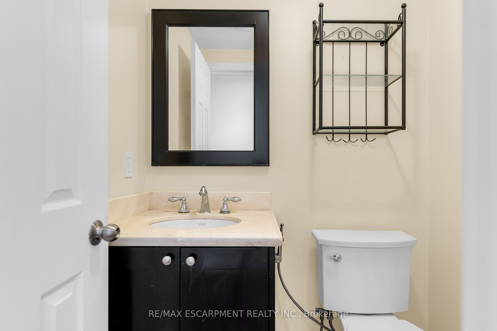 1183 Westview Terrace