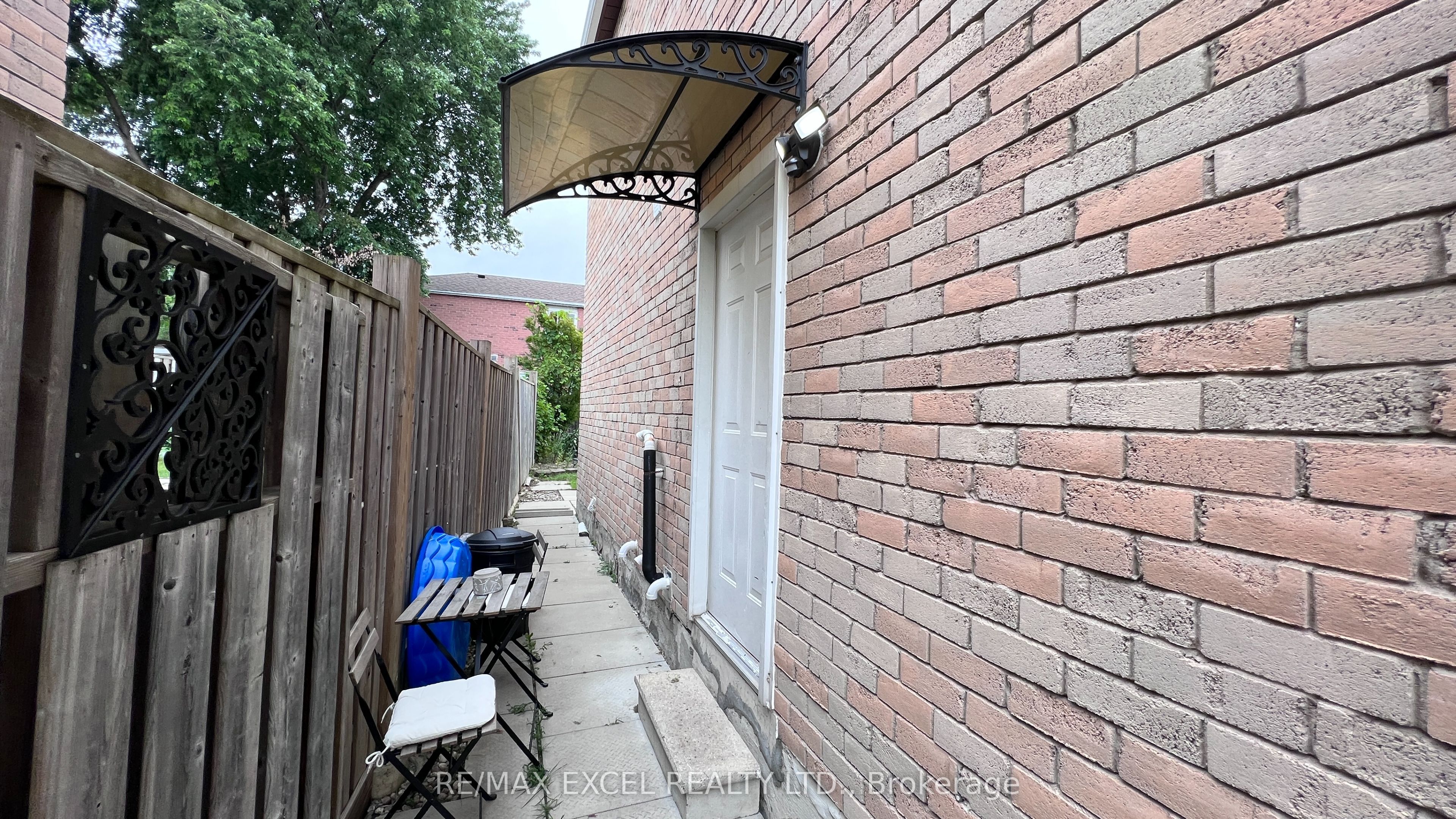 102 Galbraith Crescent Bsmt