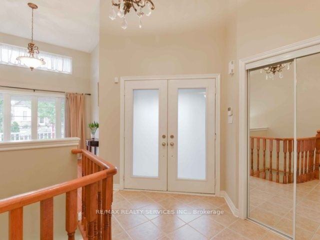 106 Pennyroyal Crescent