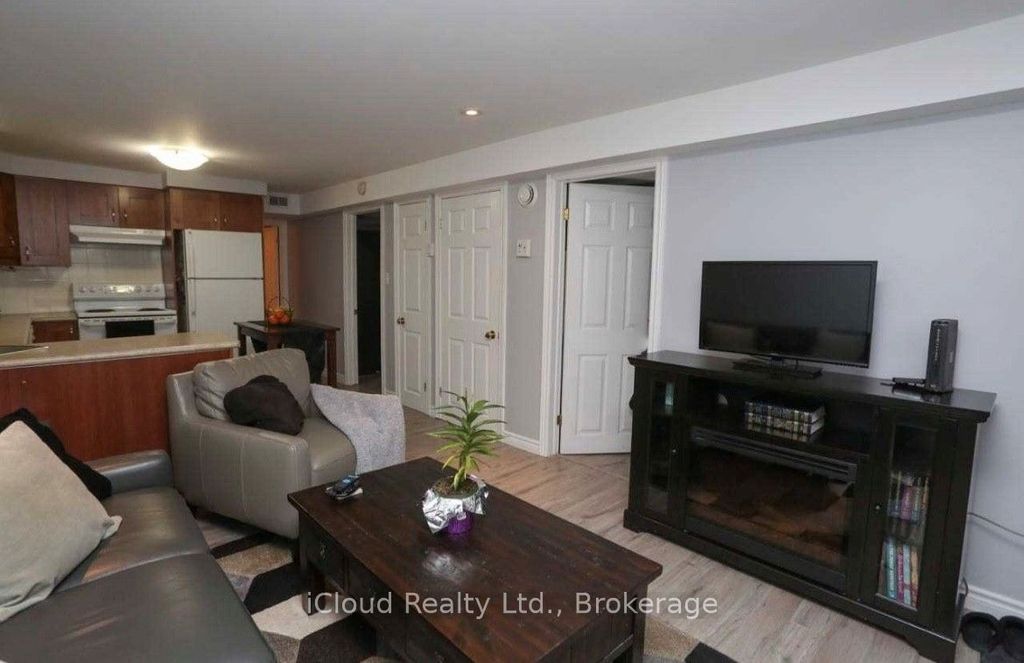 Photo of 85 Elizabeth Street, Orangeville, ON L9W 1C7 (MLS # W13077522)