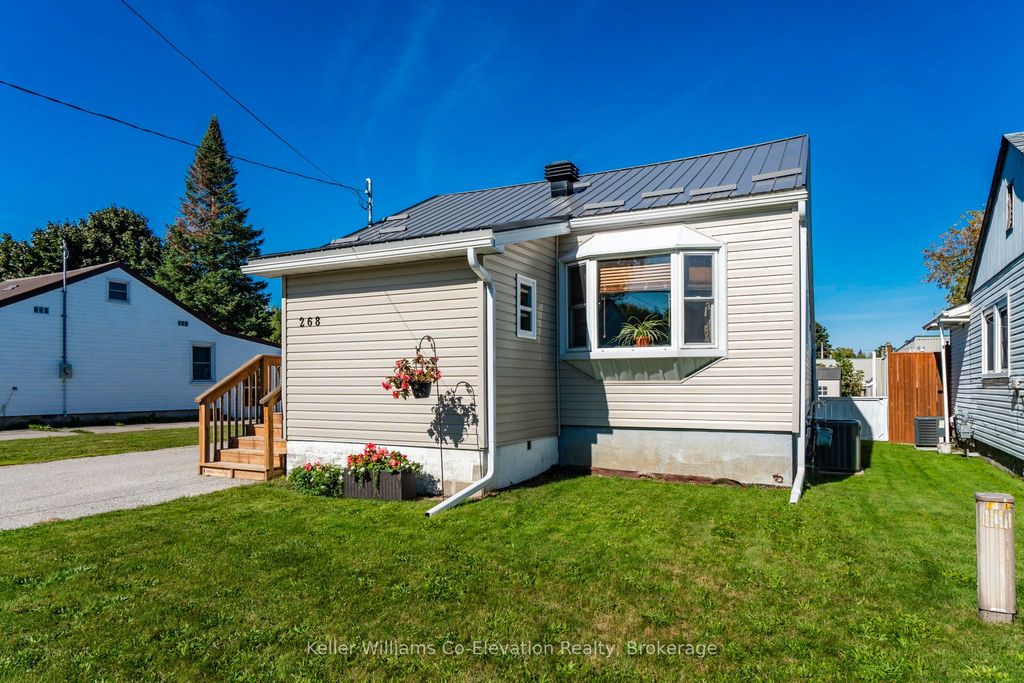 Photo of 268 Elizabeth Street, Midland, ON L4R 1Y6 (MLS # S12704578)