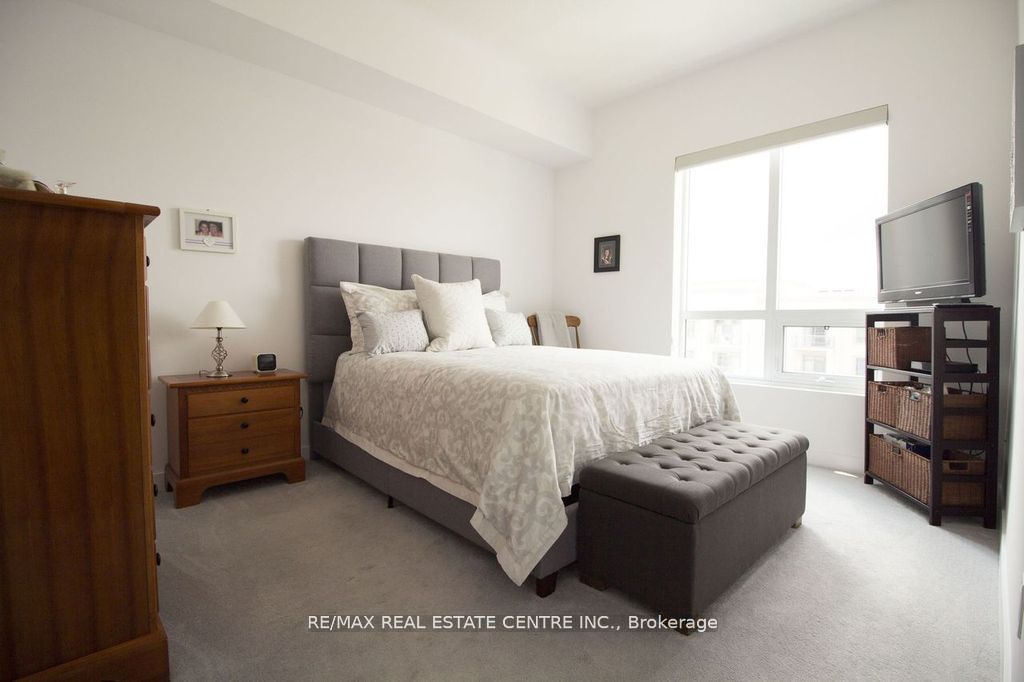 2486 Old Bronte Road 803