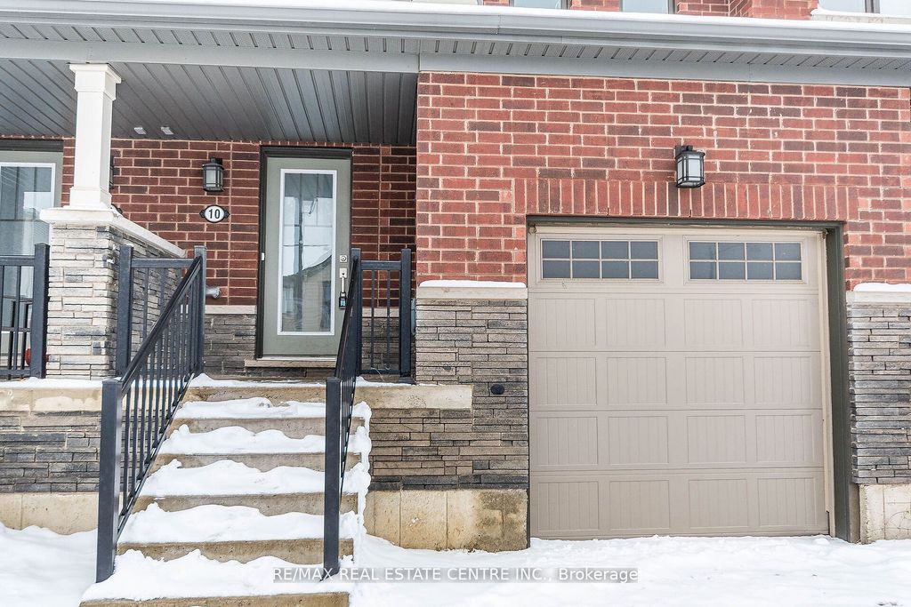 Photo of 10 Utter Place, Hamilton, ON L8J 0H7 (MLS # X12654184)
