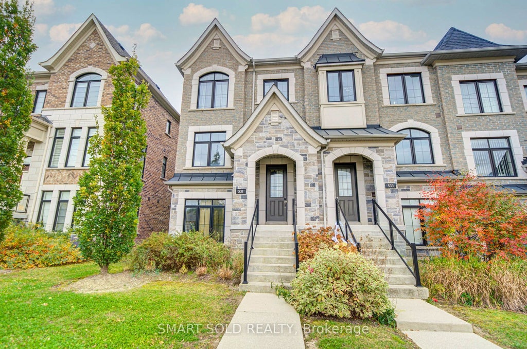 Photo of 531 Carrville Road, Richmond Hill, ON L4C 1C2 (MLS # N14084918)