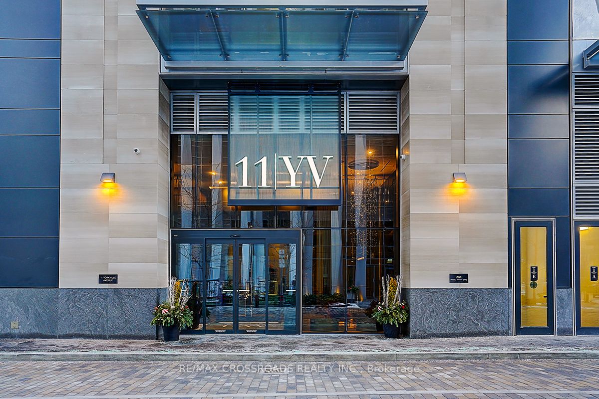 11 Yorkville Avenue 1607