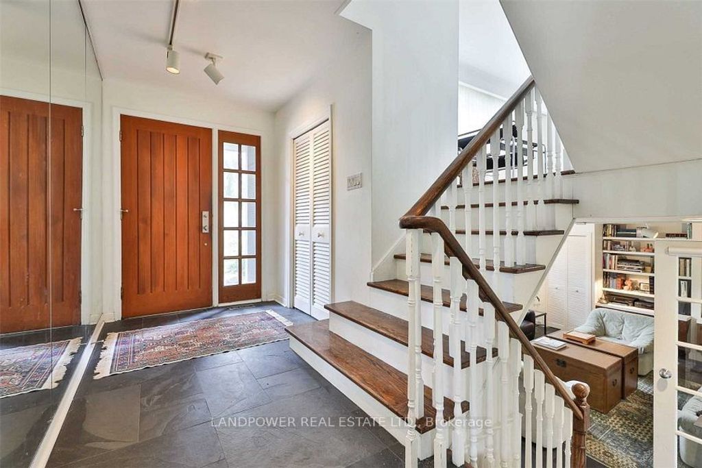 Photo of 9 Alderdale Court, Toronto, ON M3B 2H8 (MLS # C12396136)