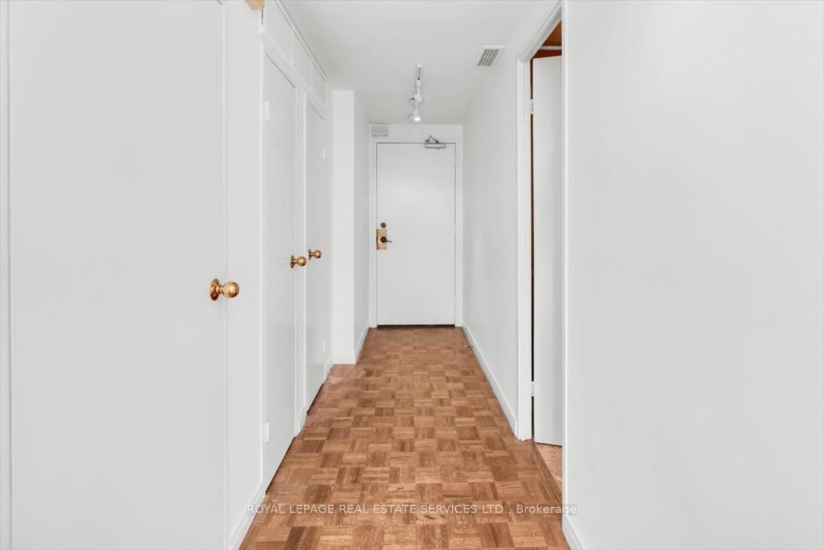 190 St George Street 1005