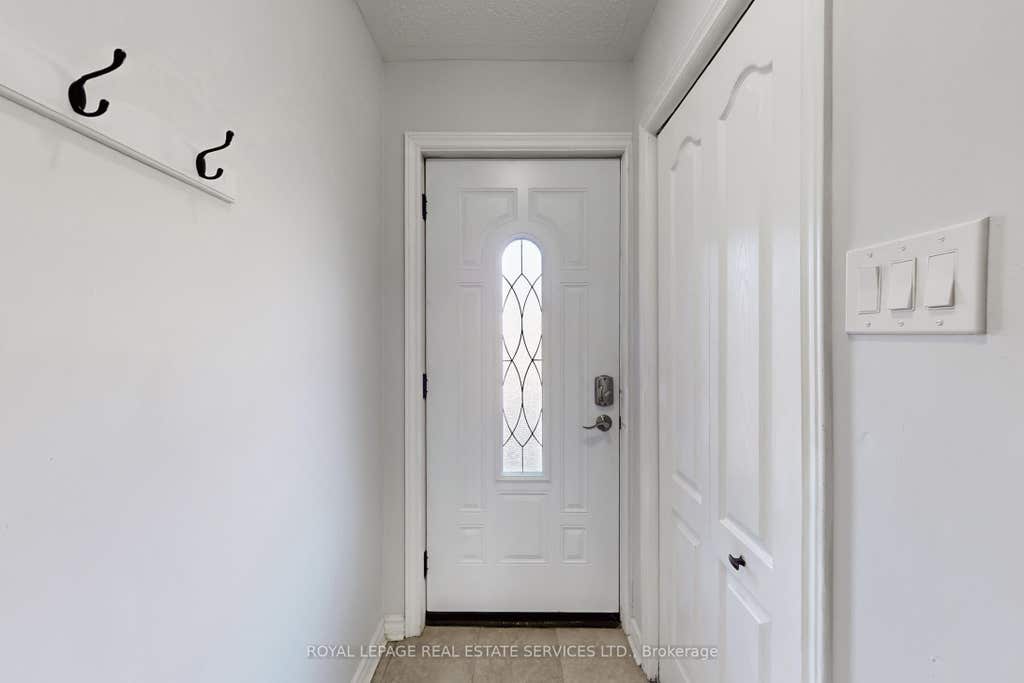 Photo of 3001 Centennial Drive #25, Burlington, ON L7M 1B3 (MLS # W13530436)