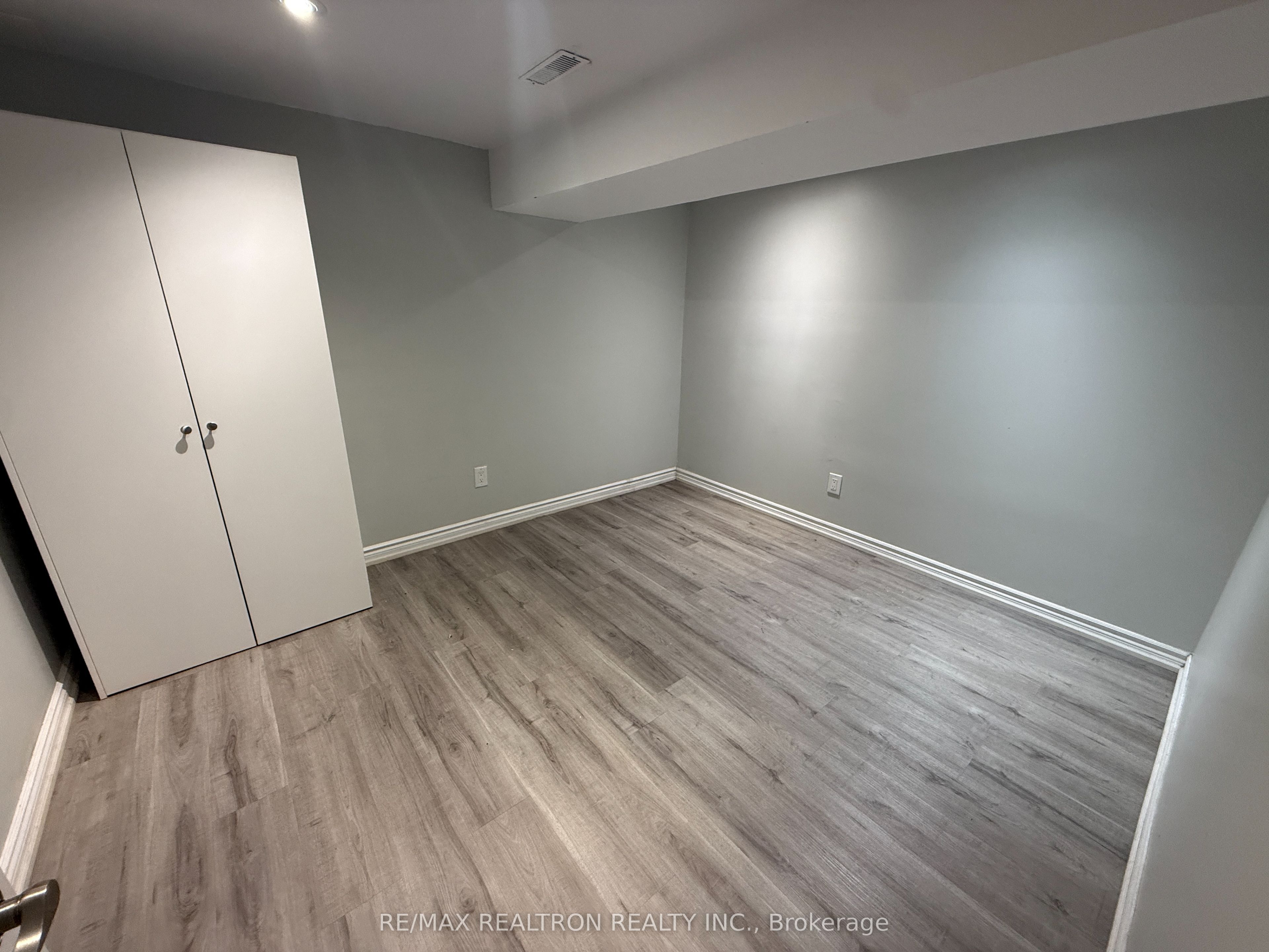 401 Crawford Street Bsmt