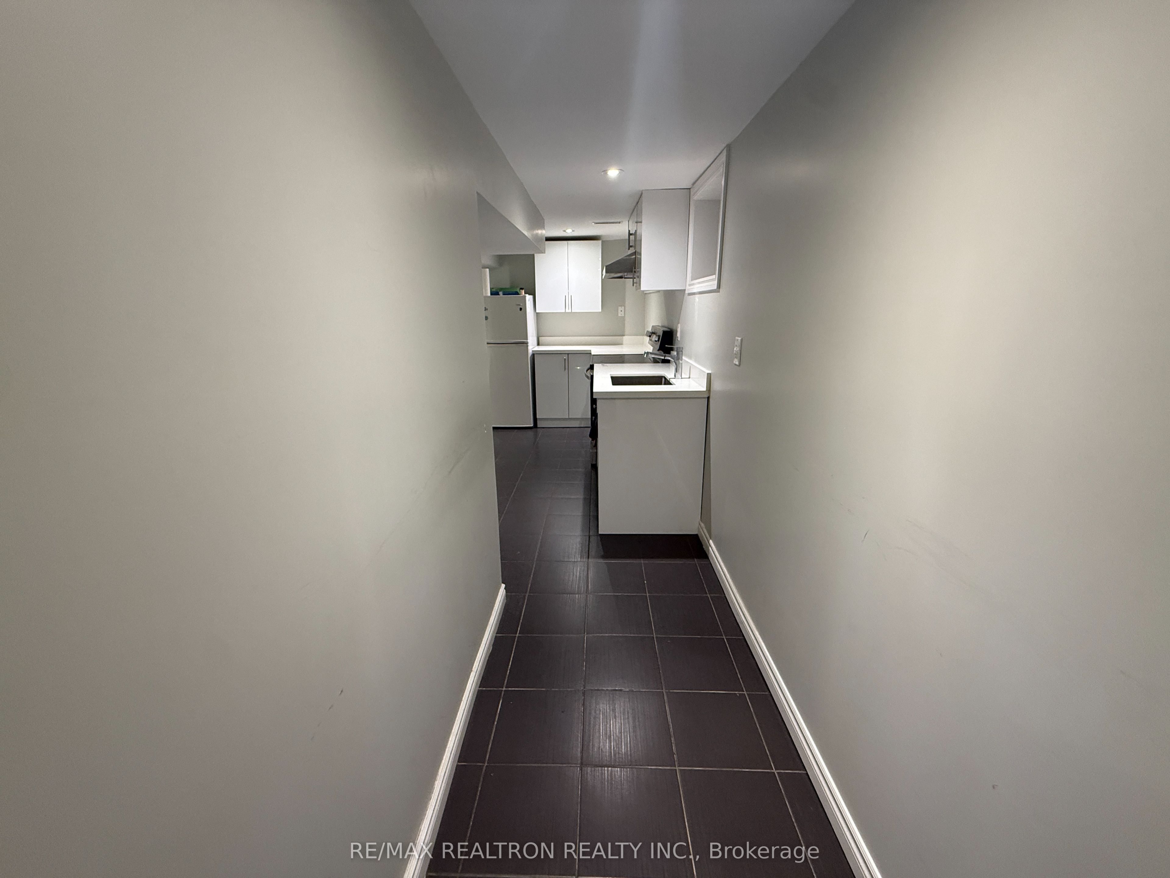 401 Crawford Street Bsmt