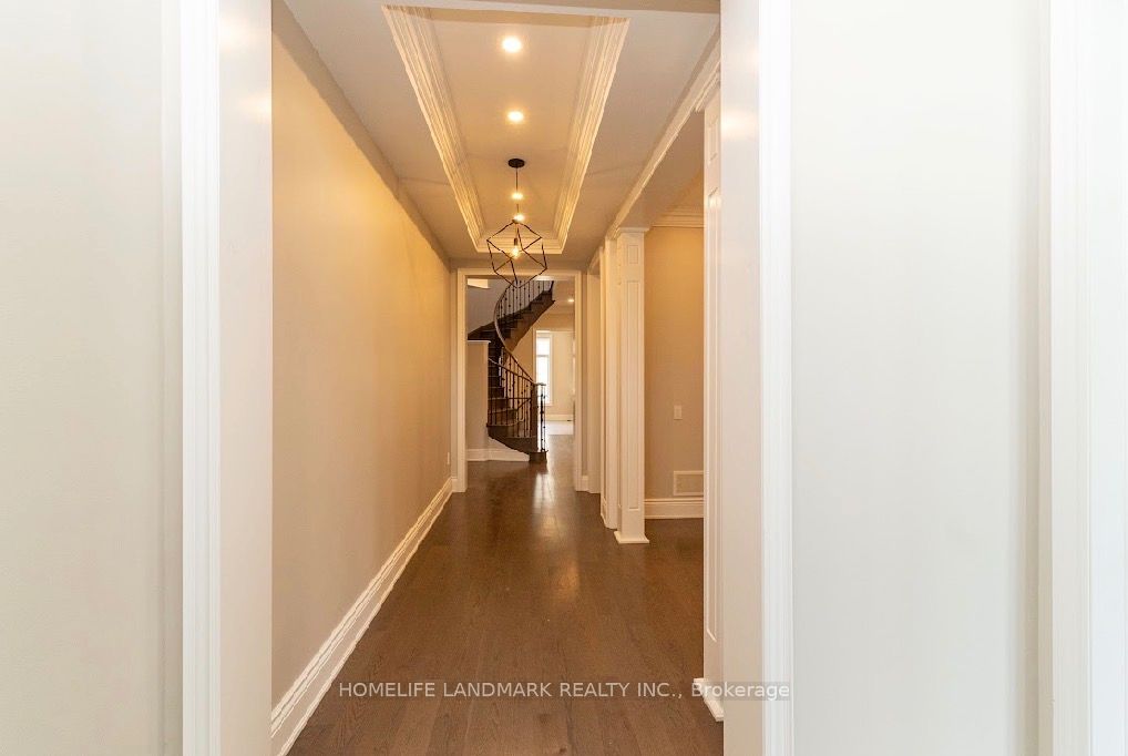 15 Little Celeste Court