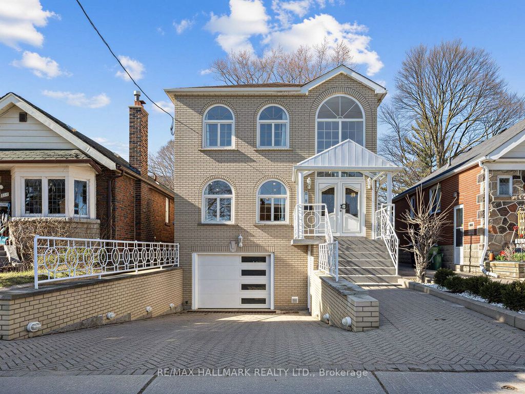 Photo of 276 Floyd Avenue, Toronto, ON M4J 2J3 (MLS # E12997298)