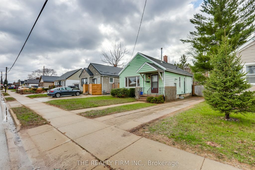 Photo of 1153 Trafalgar Street, London East, ON N5Z 1H3 (MLS # X12994166)