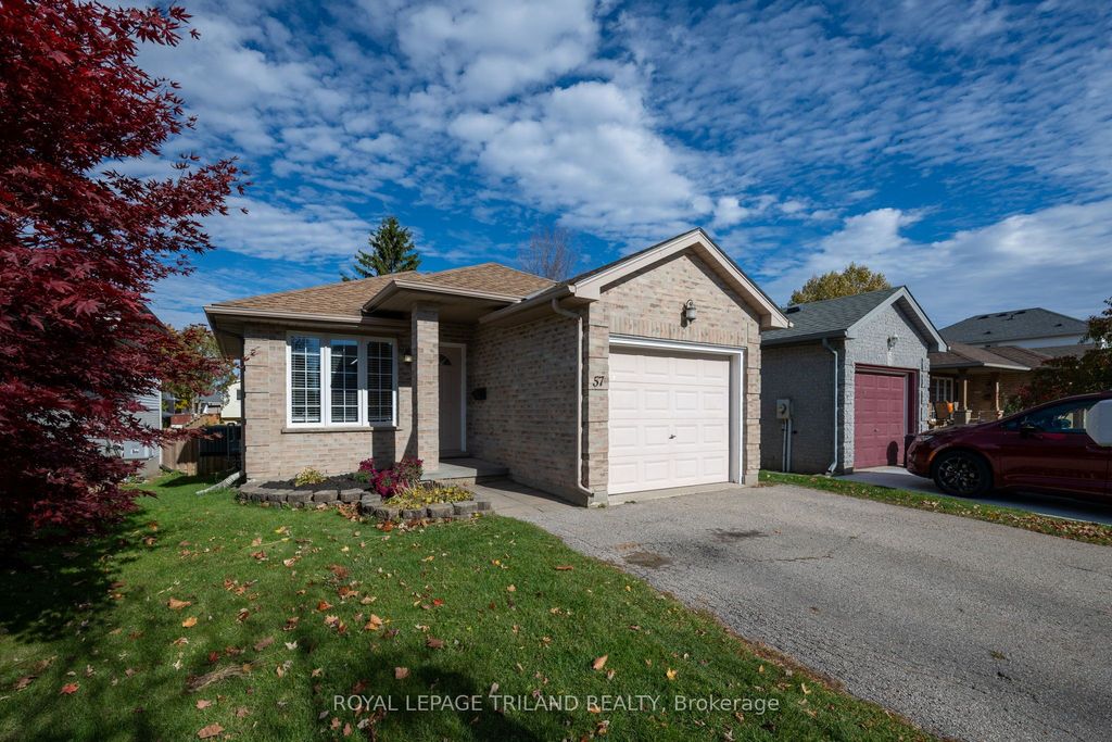Photo of 57 Axford Parkway, St. Thomas, ON N5R 6E7 (MLS # X12514052)