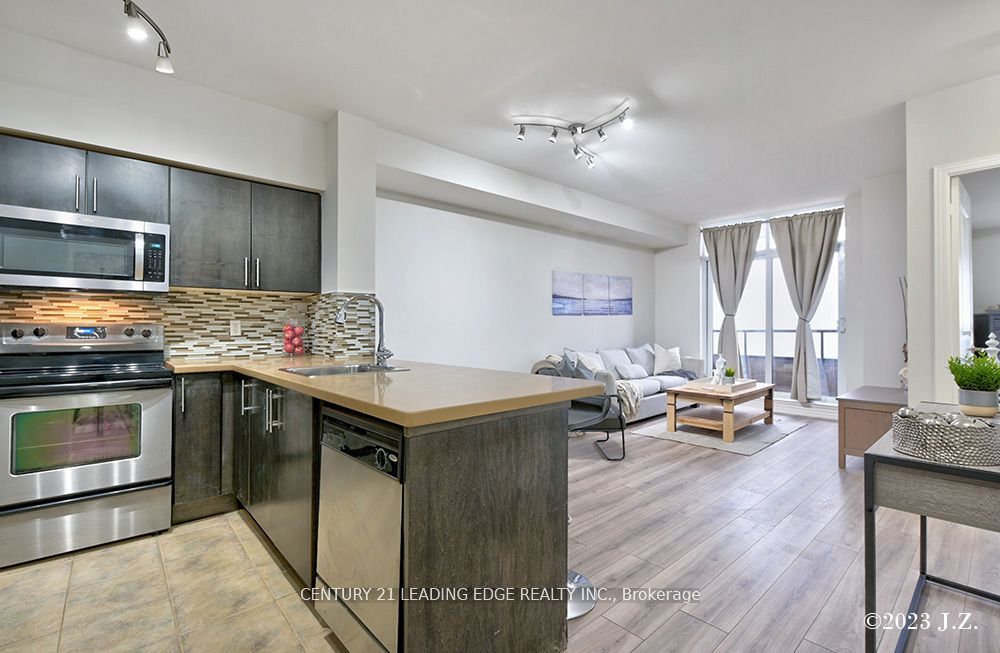 9225 Jane Street 911