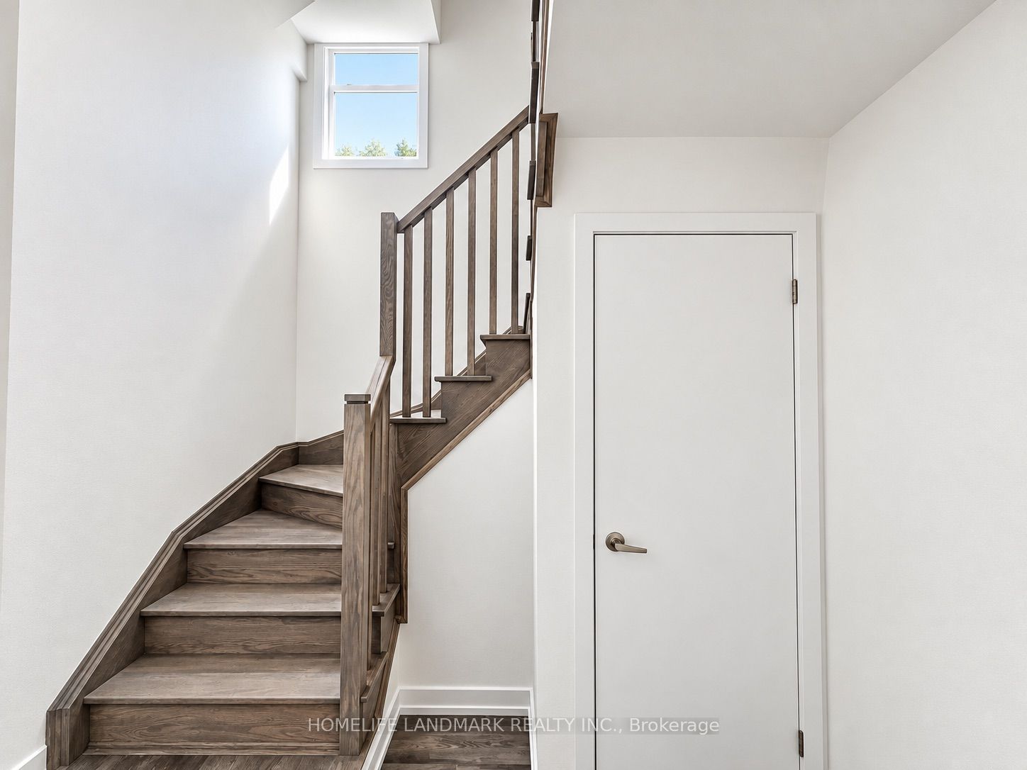 3 Bancroft Lane E 214