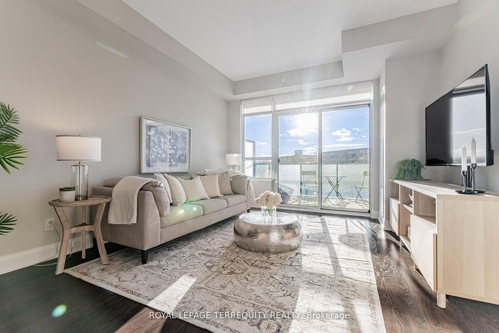 Photo of 35 Fontenay Court #401, Toronto, ON M9A 0E2 (MLS # W12887848)