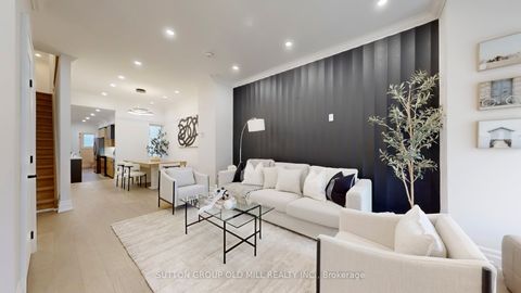 59 Shirley Street Toronto ON M6K 1T2