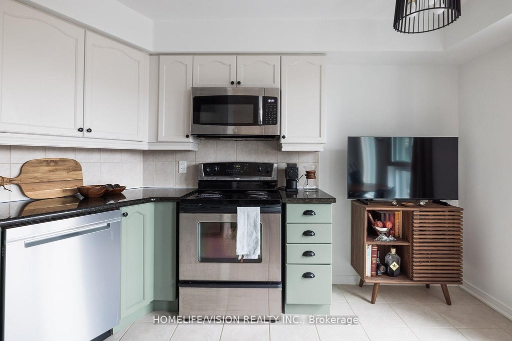 Photo of 18 Valley Woods Road #902, Toronto, ON M3A 0A1 (MLS # C13781020)
