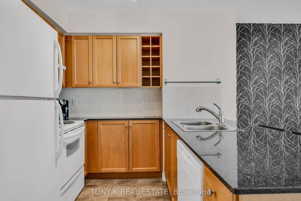Photo of 210 Victoria Street #2113, Toronto, ON M5B 2R3 (MLS # C13086872)