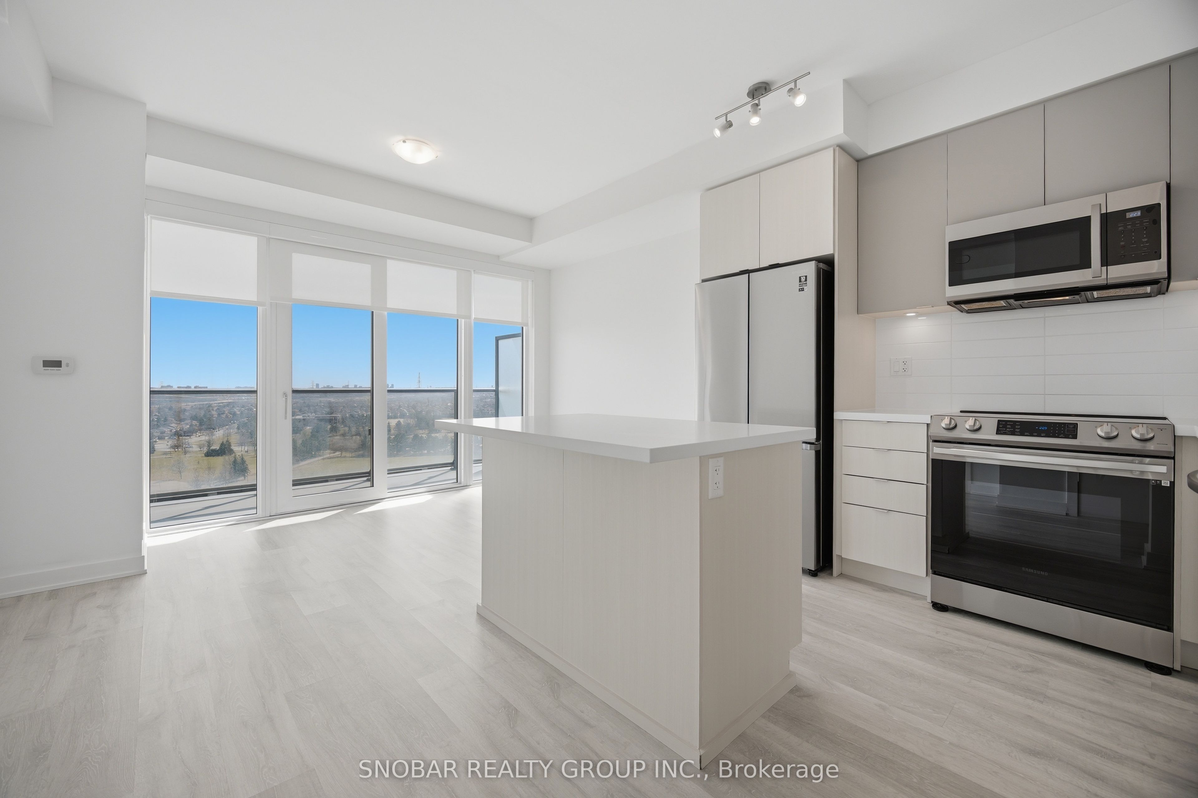 4655 Metcalfe Avenue 1208