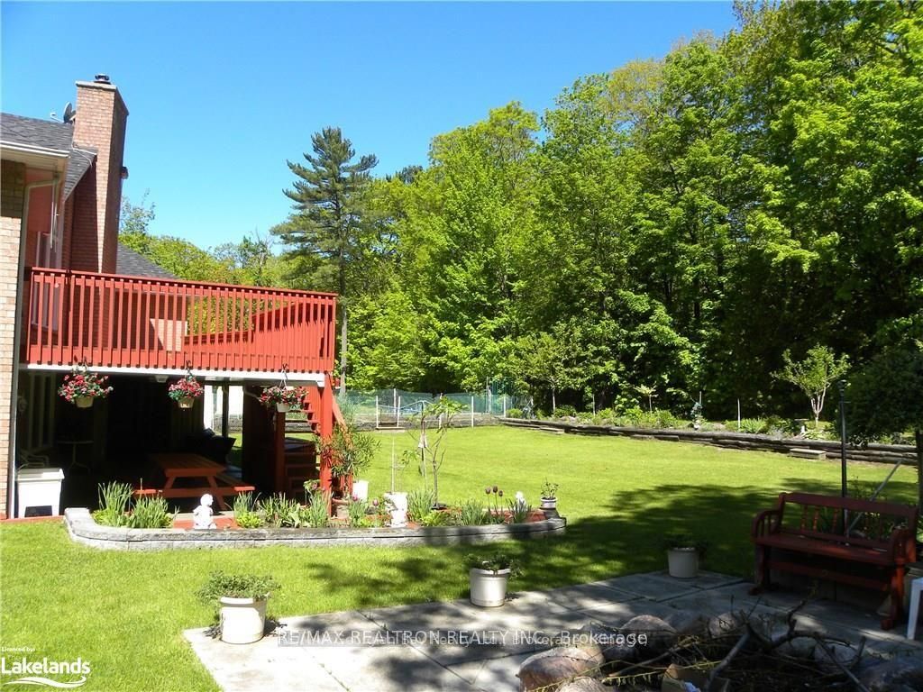 43 Staglir Drive