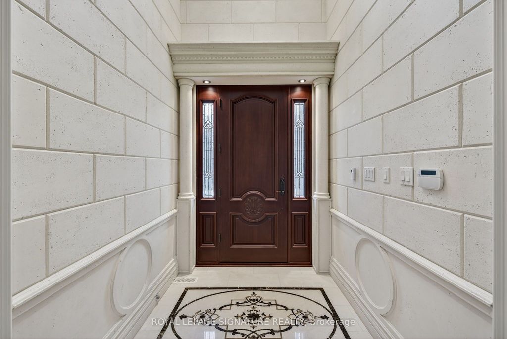 Photo of 26 Alai Circle, Markham, ON L3R 1E2 (MLS # N12698190)