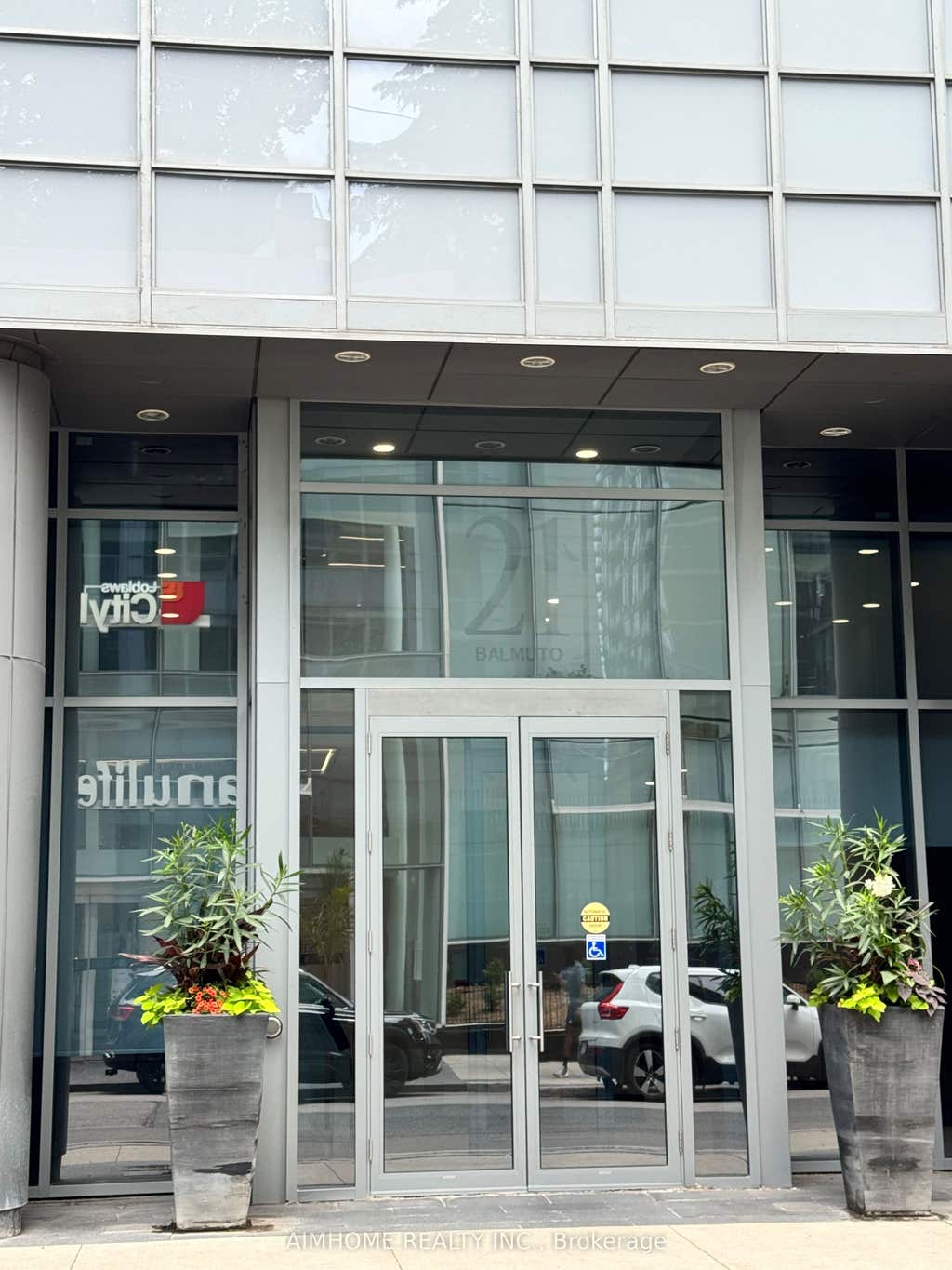 Photo of 21 Balmuto Street #1801, Toronto, ON M4Y 1W4 (MLS # C13541512)