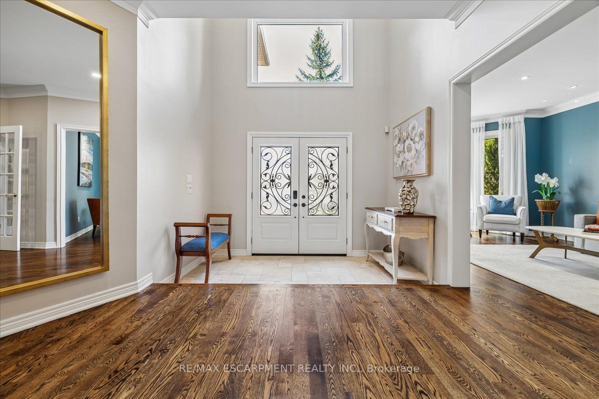 2101 Westoak Trails Boulevard