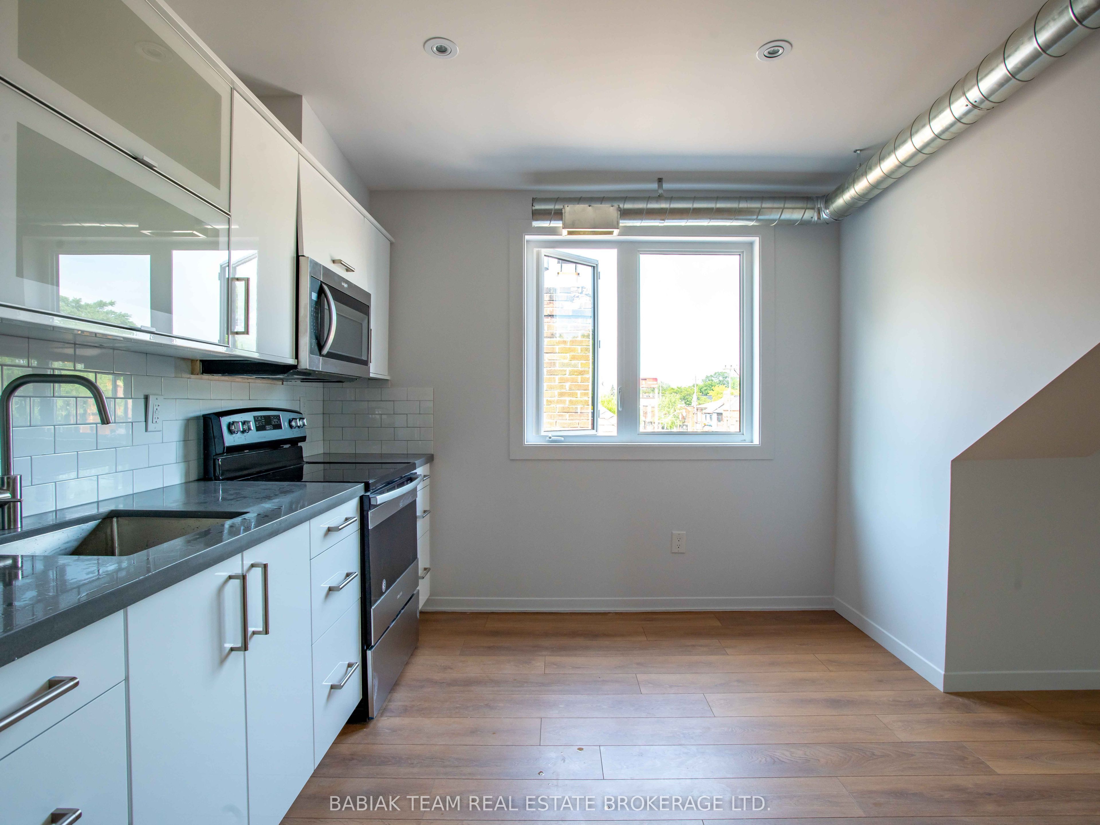 185 Jane Street 3