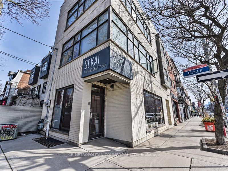 968 Queen Street W