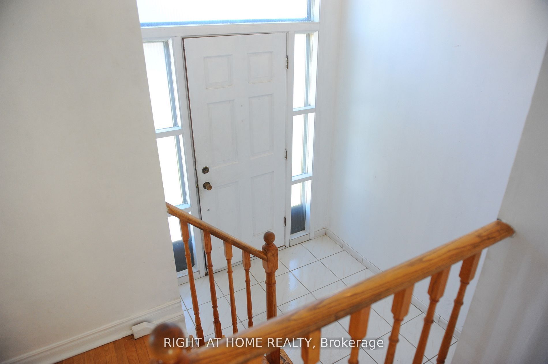 1618 Corkstone Glade Upper