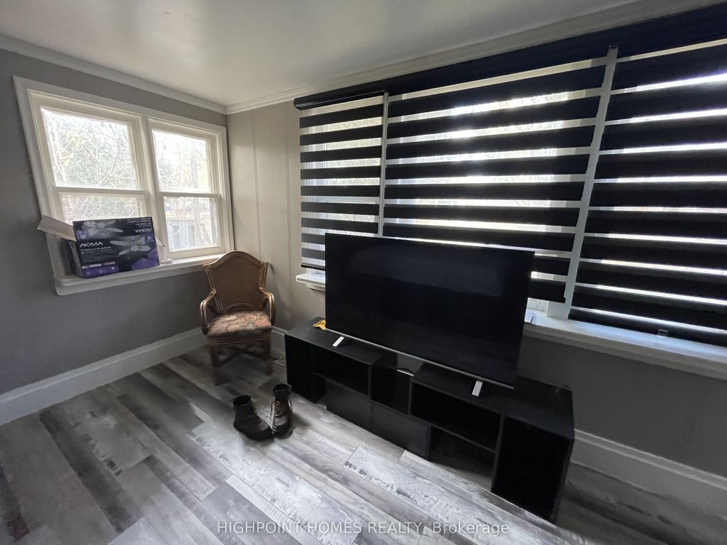 Photo of 257 Cedarholme Avenue S, Georgina, ON L4P 2W5 (MLS # N12497358)