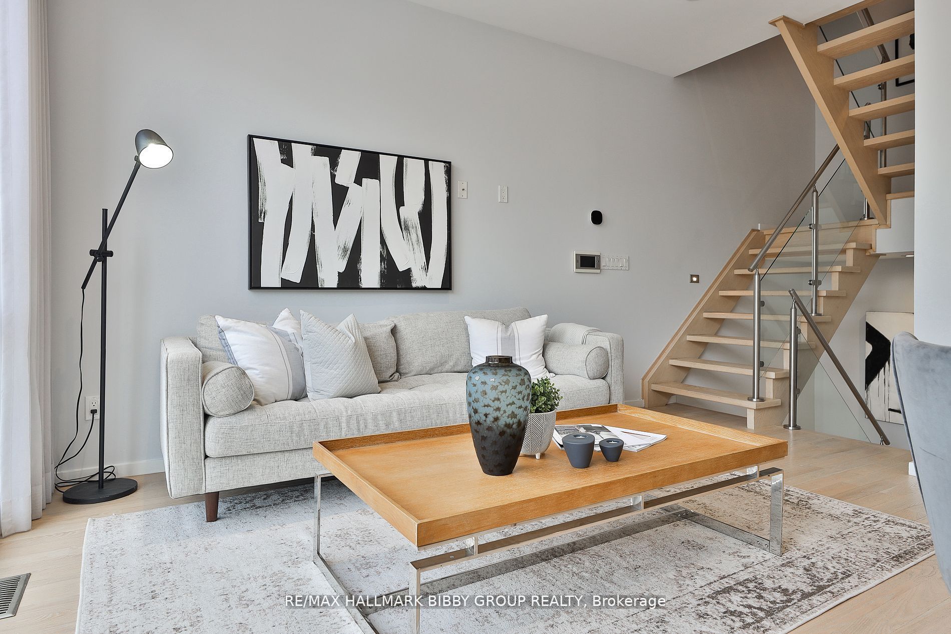 126 Spadina Road 4