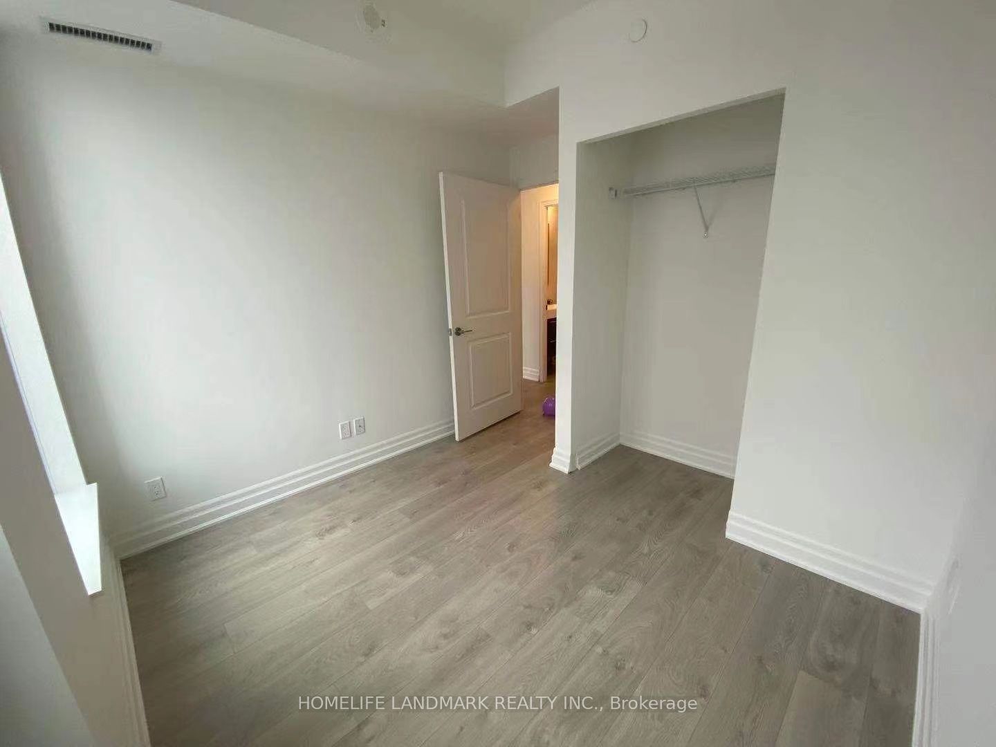 10 Rouge Valley Drive W 908A