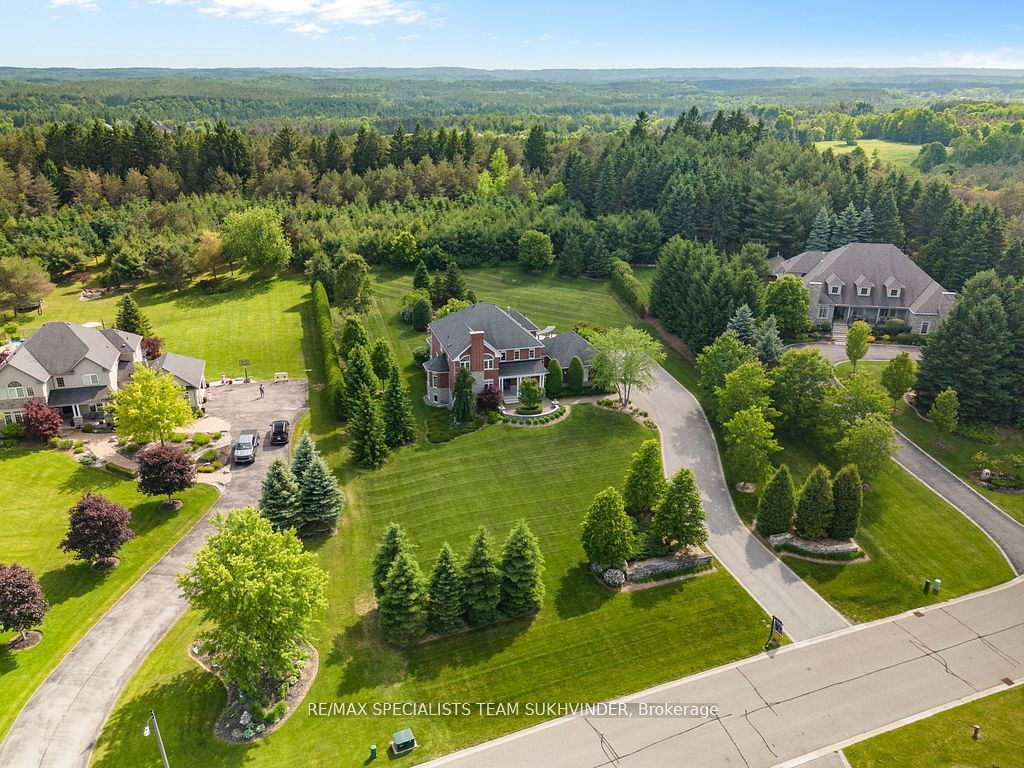 37 Doctor Reynar Road