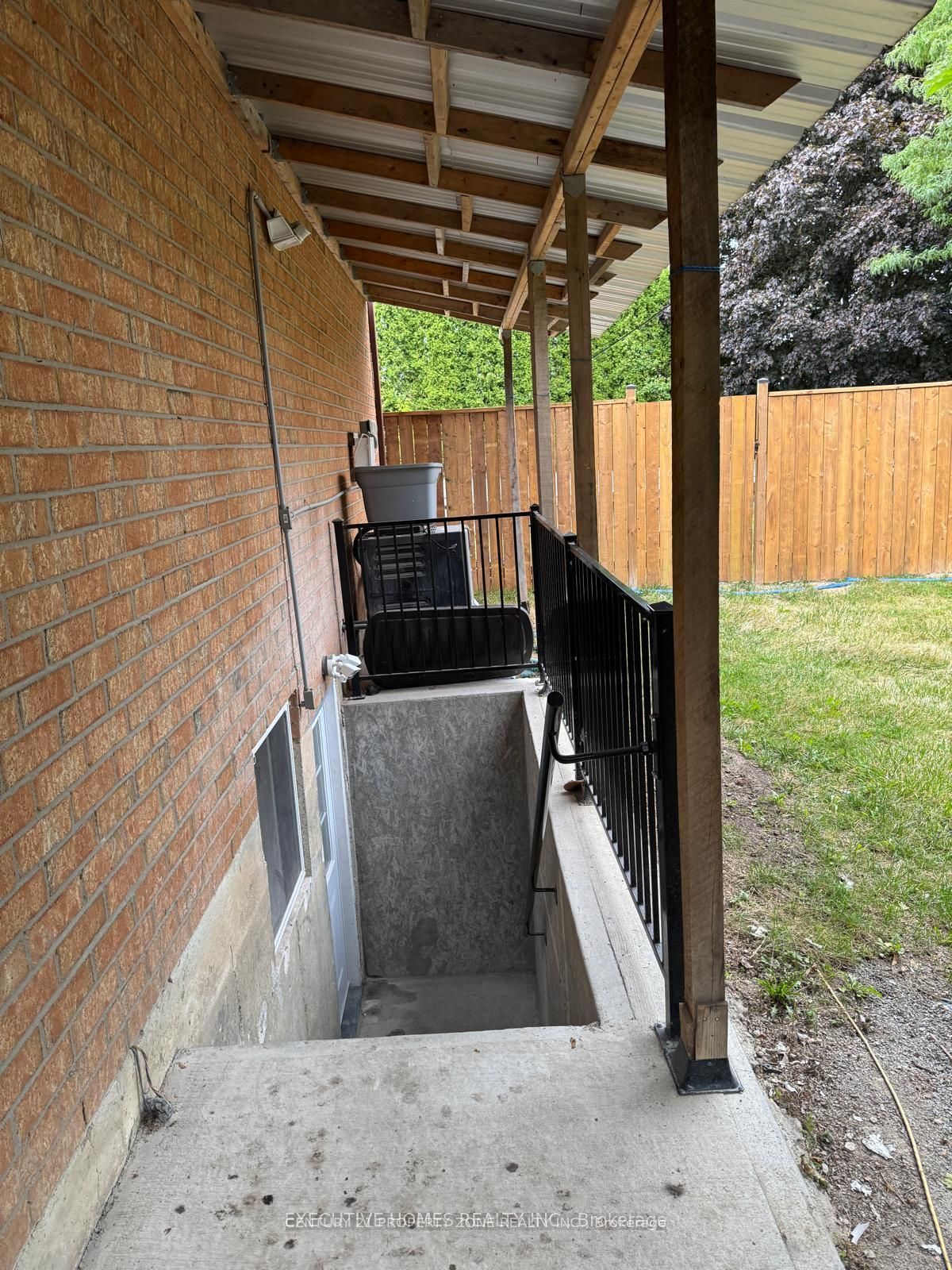 18 Red Tail Court Basement