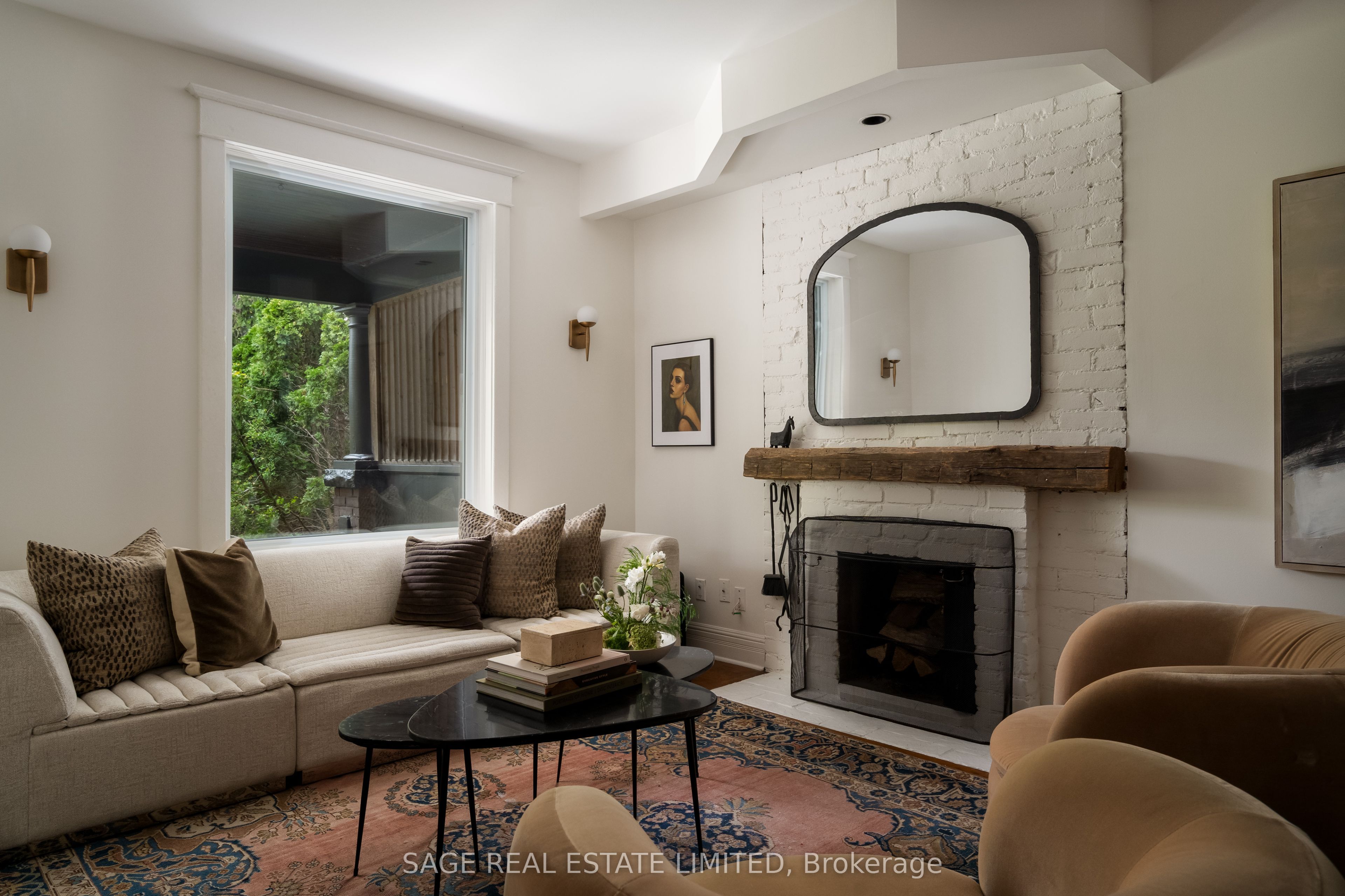 121 Glendale Avenue
