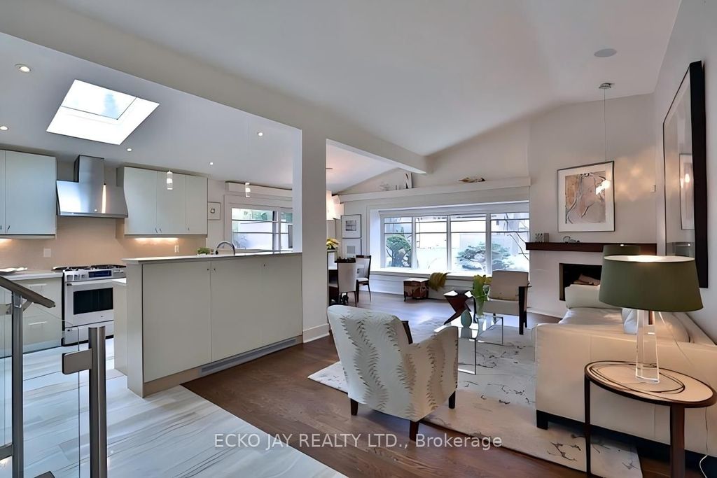 Photo of 61 Lacewood Crescent, Toronto, ON M3A 2Z3 (MLS # C12908636)