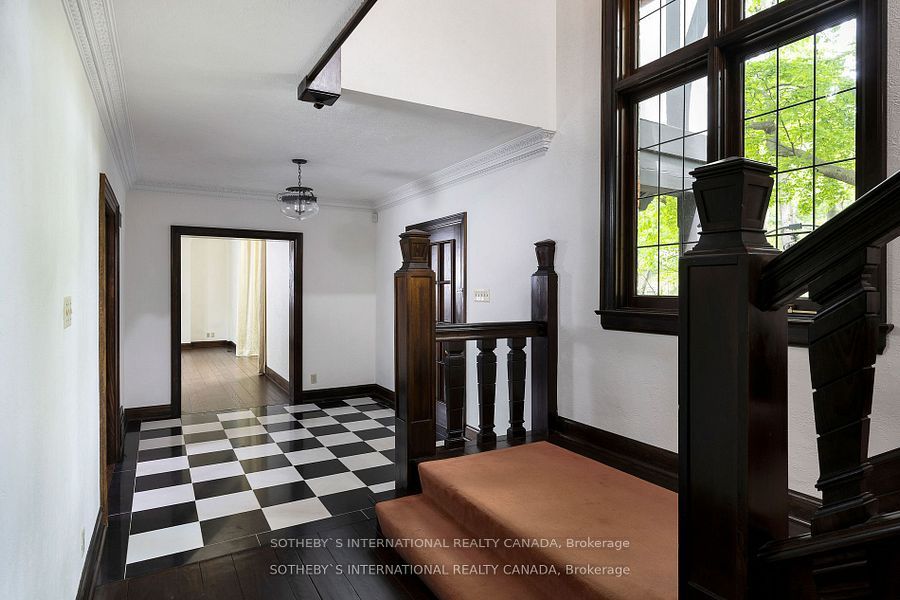 38 Edenbrook Hill