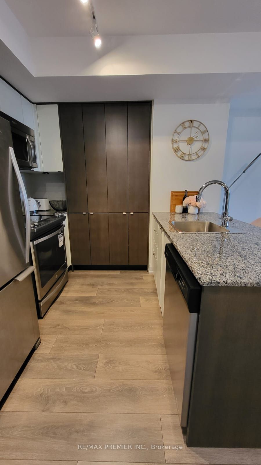 9 Valhalla Inn Road 2209