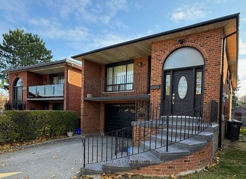 4226 POLTAVA Crescent Mississauga ON L4W 3C1