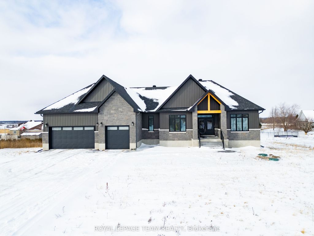 Photo of 224 Trudeau Crescent, Russell, ON K4R 1E5 (MLS # X12659914)