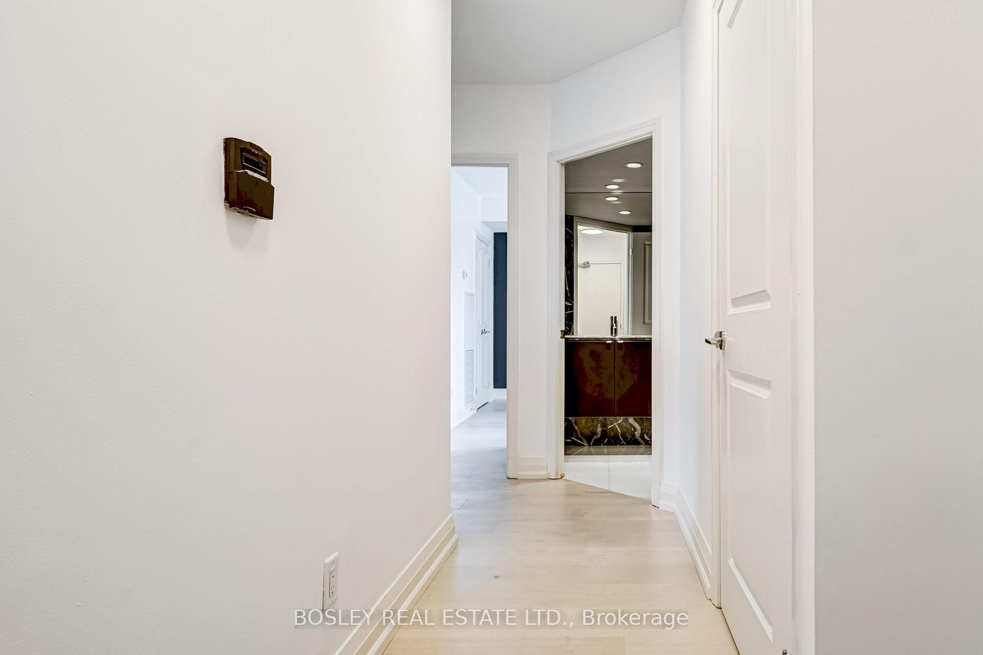 1430 Yonge Street 205