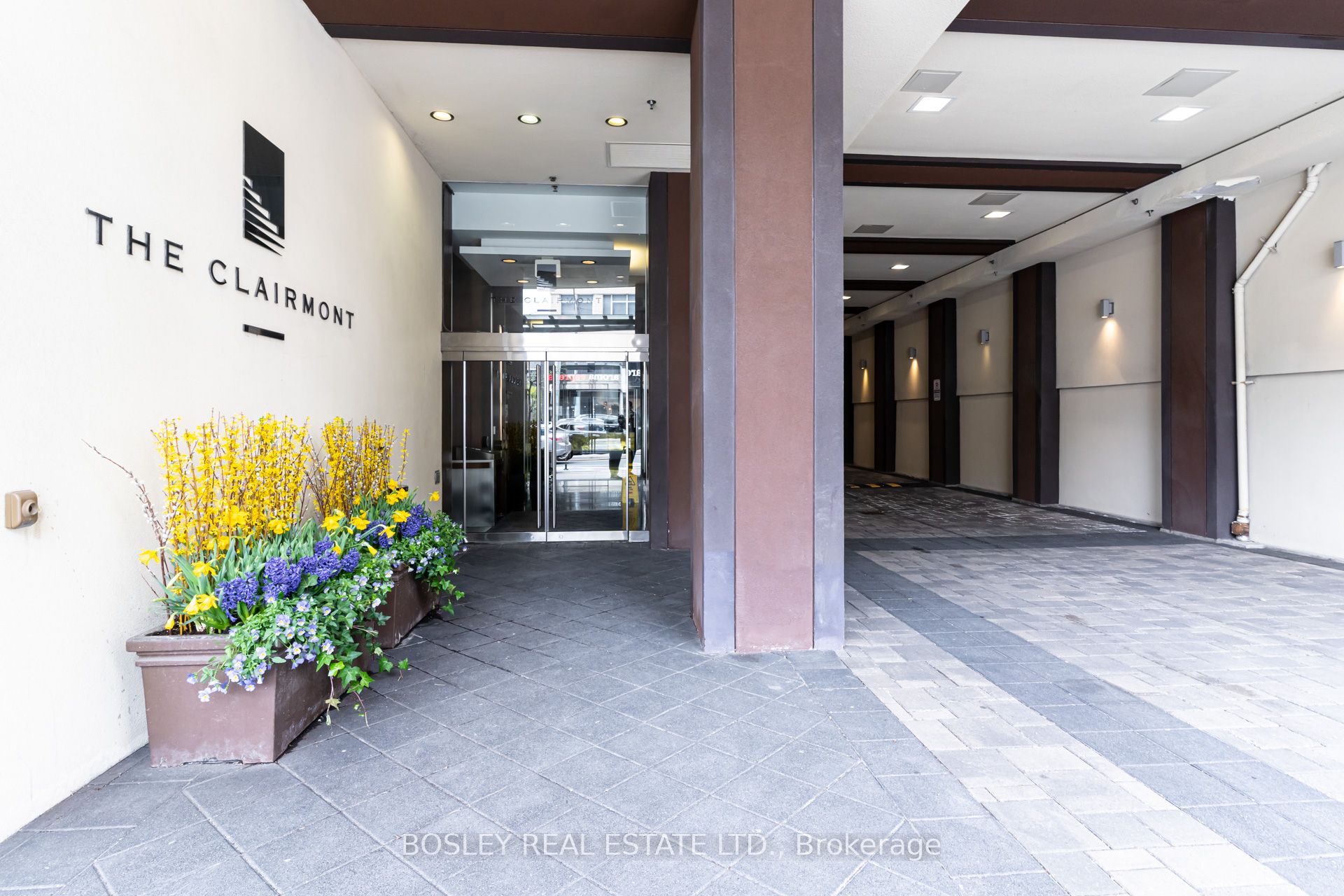 1430 Yonge Street 205