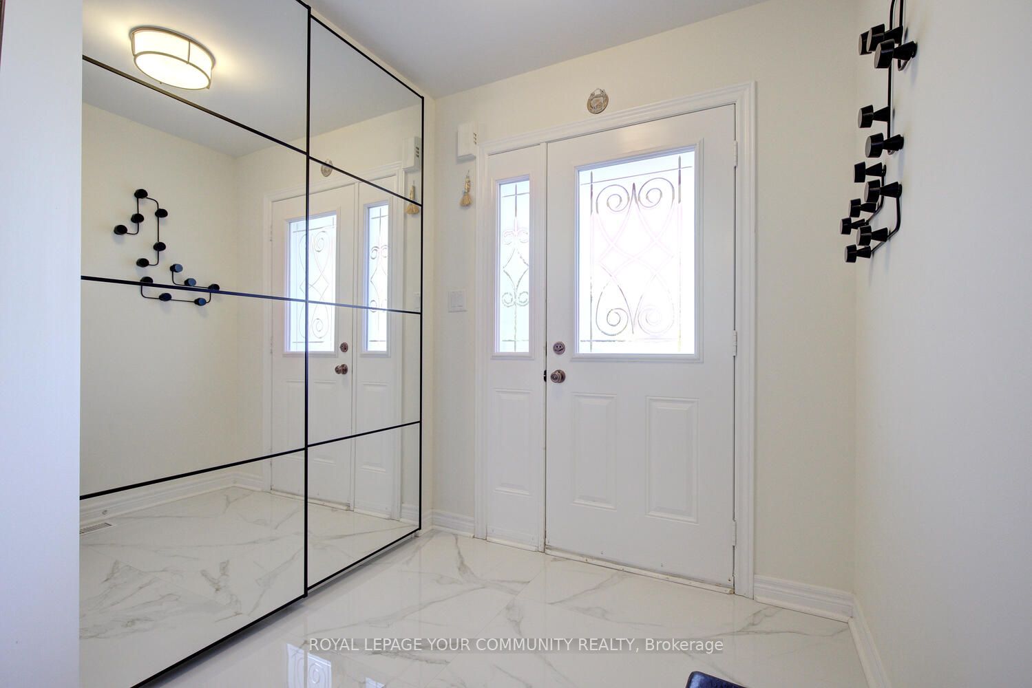 32 Black Maple Crescent