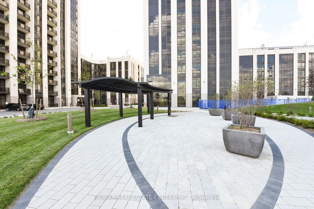 Photo of 9075 Jane Street #508, Vaughan, ON L4K 0L7 (MLS # N12968772)