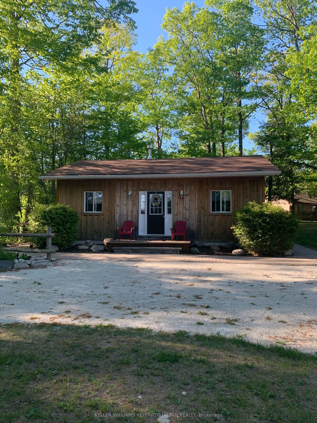 Photo of 1833 Tiny Beaches Road S, Tiny, ON L0L 1P1 (MLS # S13056020)